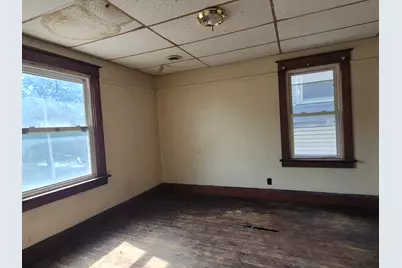 544 Van Buren Street, Gary, IN 46402 - Photo 18