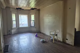 544 Van Buren St, Gary, IN 46402 - Photo 8