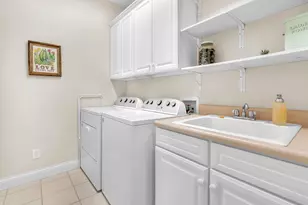 284 Muirfield Dr, Valparaiso, IN 46385 - Photo 26