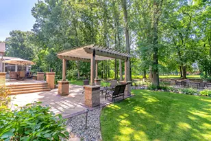 284 Muirfield Dr, Valparaiso, IN 46385 - Photo 50