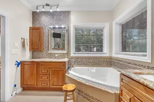284 Muirfield Dr, Valparaiso, IN 46385 - Photo 24