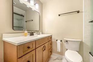 284 Muirfield Dr, Valparaiso, IN 46385 - Photo 30