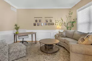 284 Muirfield Dr, Valparaiso, IN 46385 - Photo 6