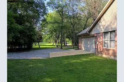 9077 W 1225 N, Demotte, IN 46310 - Photo 34
