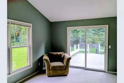 9077 W 1225 N, Demotte, IN 46310 - Photo 14