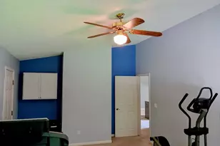 9077 W 1225 N, Demotte, IN 46310 - Photo 16