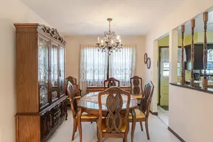 9609 Northcote Ave, Munster, IN 46321 - Photo 6