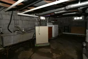 207 N Ash St, Hobart, IN 46342 - Photo 12