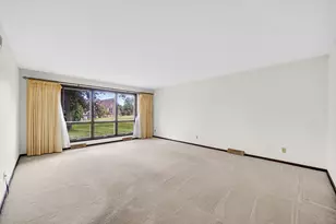 4325 Annandale Ln, Crown Point, IN 46307 - Photo 2