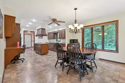 200 N 560 W, Valparaiso, IN 46385 - Photo 10