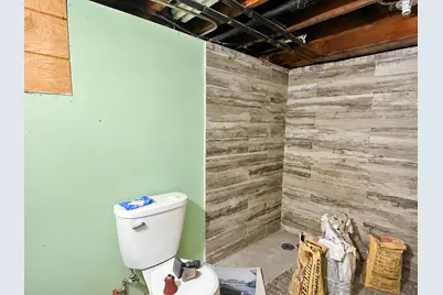 2295 W 41st Avenue, Gary, IN 46408 - Photo 18