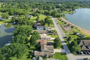 1833 Sandy Beach Dr, Crown Point, IN 46307 - Photo 24
