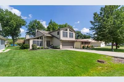 1833 Sandy Beach Drive, Crown Point, IN 46307 - Photo 8