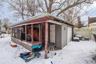 132 Hendricks St, Michigan City, IN 46360 - Photo 14