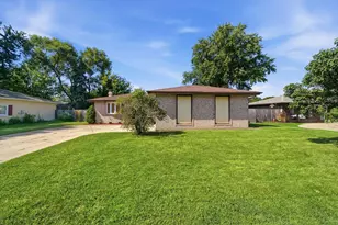 5272 Evergreen Ave, Portage, IN 46368 - Photo 1