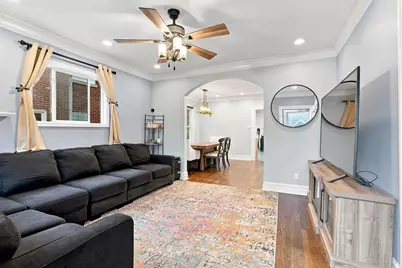 253 E Oakwood Street, Hammond, IN 46324 - Photo 4