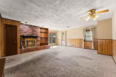 206 E 9th Street, La Porte, IN 46350 - Photo 8