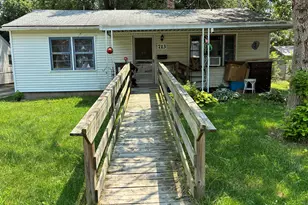713 N Abigail St, Rensselaer, IN 47978 - Photo 2