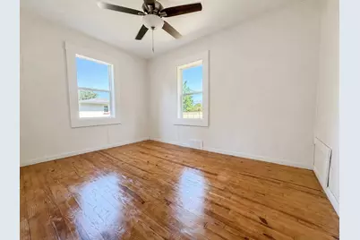 402 W College Avenue, Morocco, IN 47963 - Photo 8