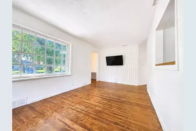 402 W College Avenue, Morocco, IN 47963 - Photo 4