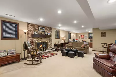 8144 Tapper Avenue, Munster, IN 46321 - Photo 22