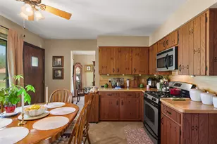 8144 Tapper Ave, Munster, IN 46321 - Photo 12