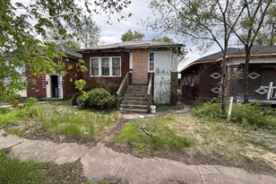 917 E 19th Ave, Gary, IN 46407 - Photo 1