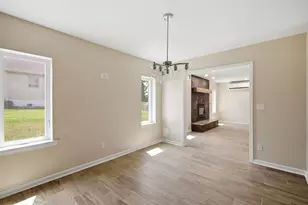 103 Mayfield Dr, Michigan City, IN 46360 - Photo 20
