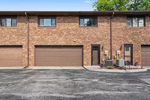 457 Fisher St, Munster, IN 46321 - Photo 18