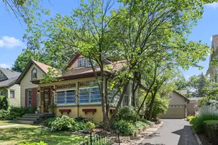 406 Lafayette St, Valparaiso, IN 46383 - Photo 2