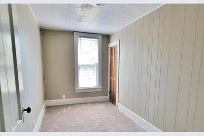 215 Cleveland Avenue, Michigan City, IN 46360 - Photo 48