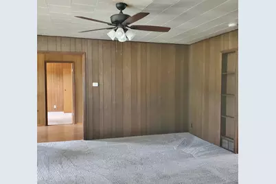 215 Cleveland Avenue, Michigan City, IN 46360 - Photo 14