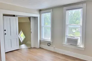 215 Cleveland Ave, Michigan City, IN 46360 - Photo 34