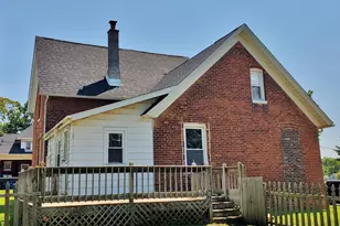 215 Cleveland Ave, Michigan City, IN 46360 - Photo 8