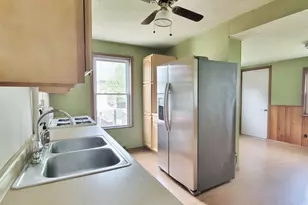 215 Cleveland Ave, Michigan City, IN 46360 - Photo 22