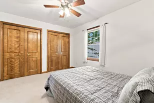 2017 Woodland Estates Dr, Elkhart, IN 46514 - Photo 20