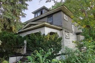 708 Harrison St, Gary, IN 46402 - Photo 2