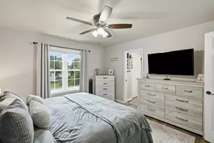 501 Killarney Ln, Valparaiso, IN 46385 - Photo 6