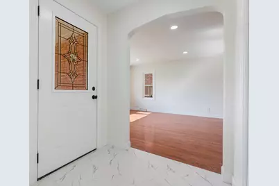 1609 Davis Avenue, Whiting, IN 46394 - Photo 6