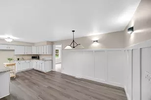 5076 Concord Ave, Portage, IN 46368 - Photo 14