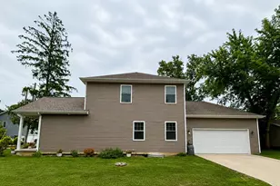1300 Bobolink Rd, Valparaiso, IN 46383 - Photo 18
