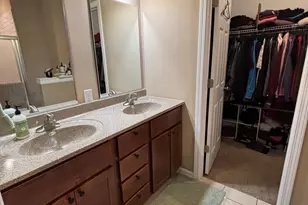 1300 Bobolink Rd, Valparaiso, IN 46383 - Photo 10
