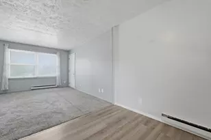 150 Sycamore Ct, Hebron, IN 46341 - Photo 6