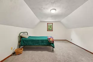 5898 Carol Ct, Demotte, IN 46310 - Photo 18