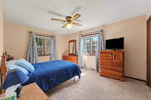 5898 Carol Ct, Demotte, IN 46310 - Photo 14