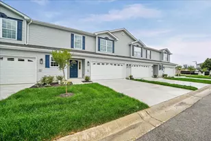 9563 Luebcke Ln, Crown Point, IN 46307 - Photo 2