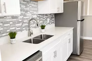 2312 Jennings St, Gary, IN 46404 - Photo 4