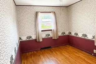 125 E Broadway St, Brook, IN 47922 - Photo 8