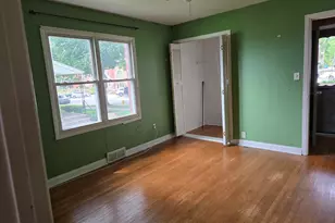 259 W Jefferson St, Valparaiso, IN 46383 - Photo 8