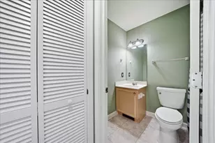 216 Dundee St, Valparaiso, IN 46385 - Photo 14